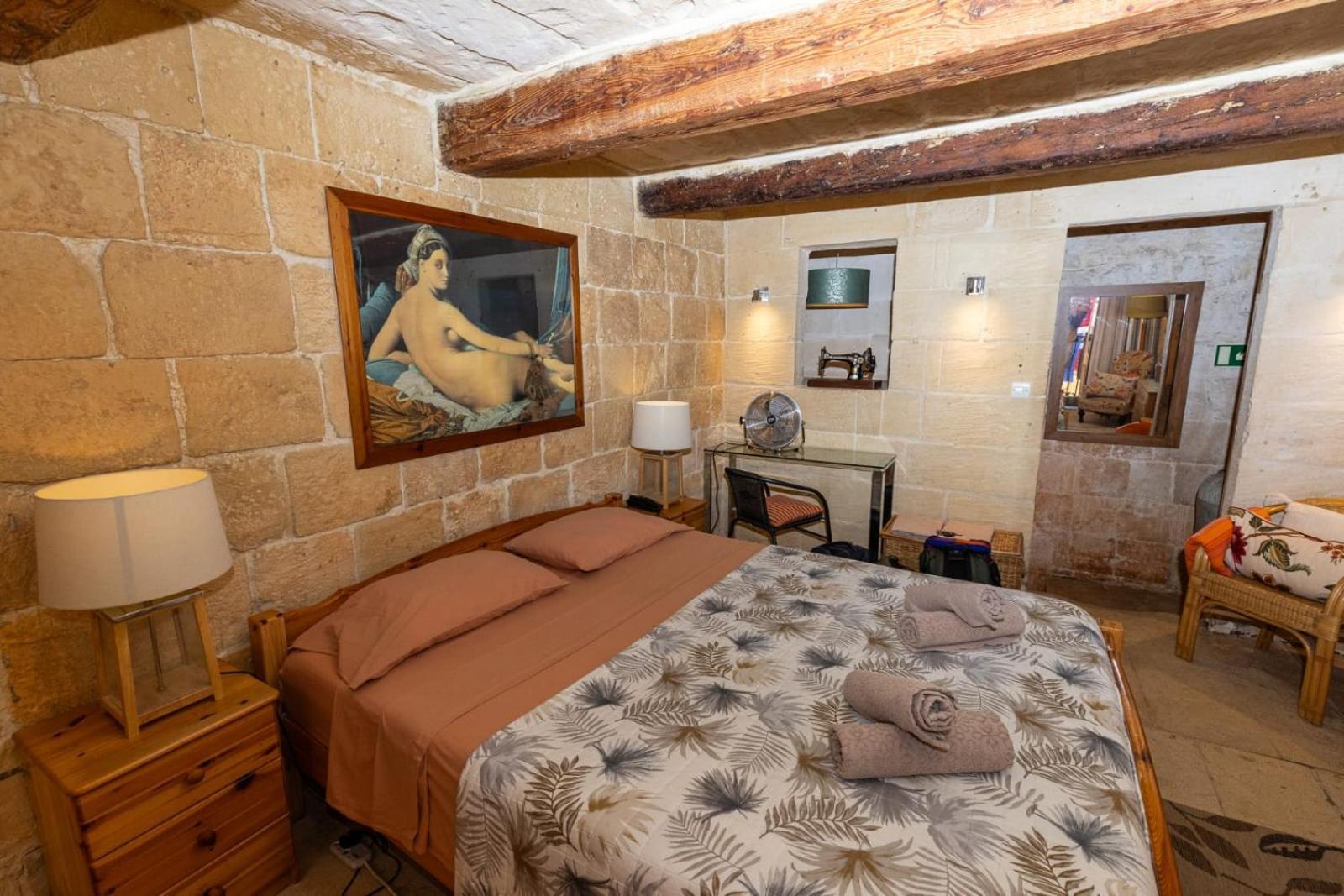 Most Central Apartment Valletta, Renaissance Building Extérieur photo