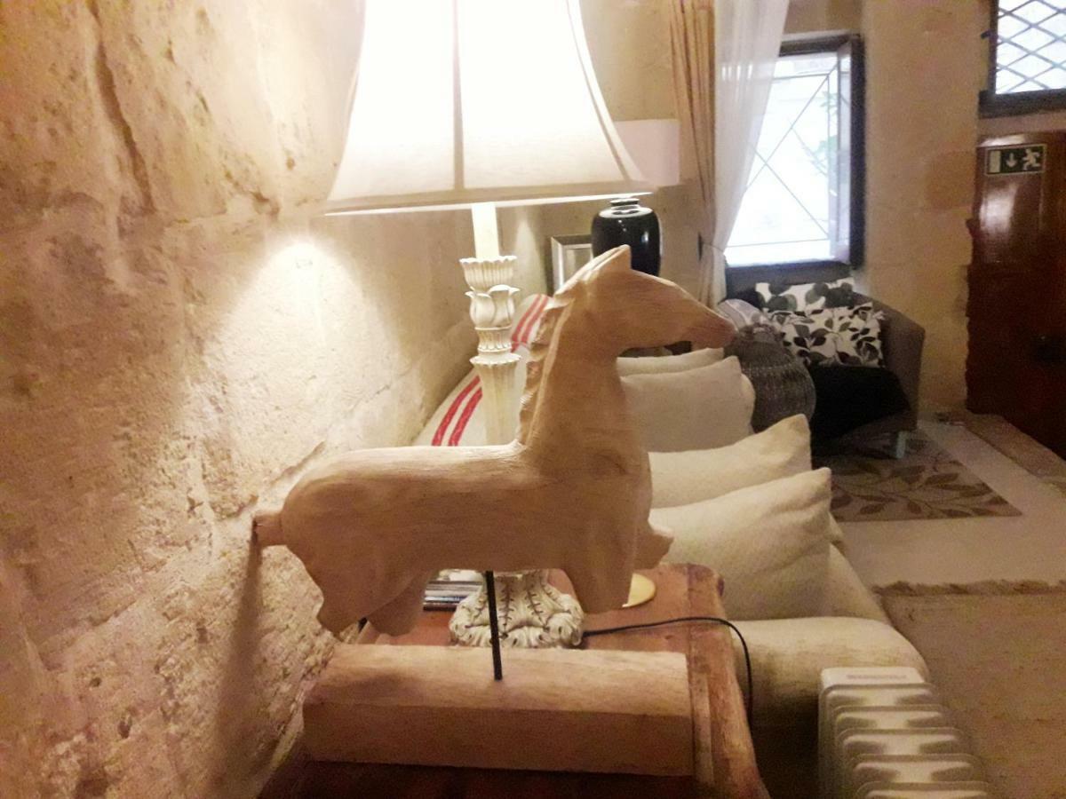 Most Central Apartment Valletta, Renaissance Building Extérieur photo