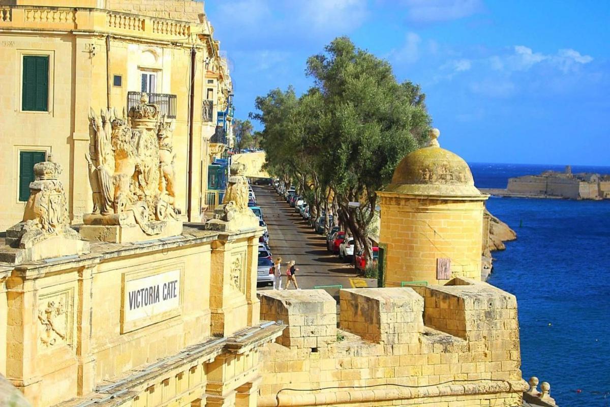 Most Central Apartment Valletta, Renaissance Building Extérieur photo